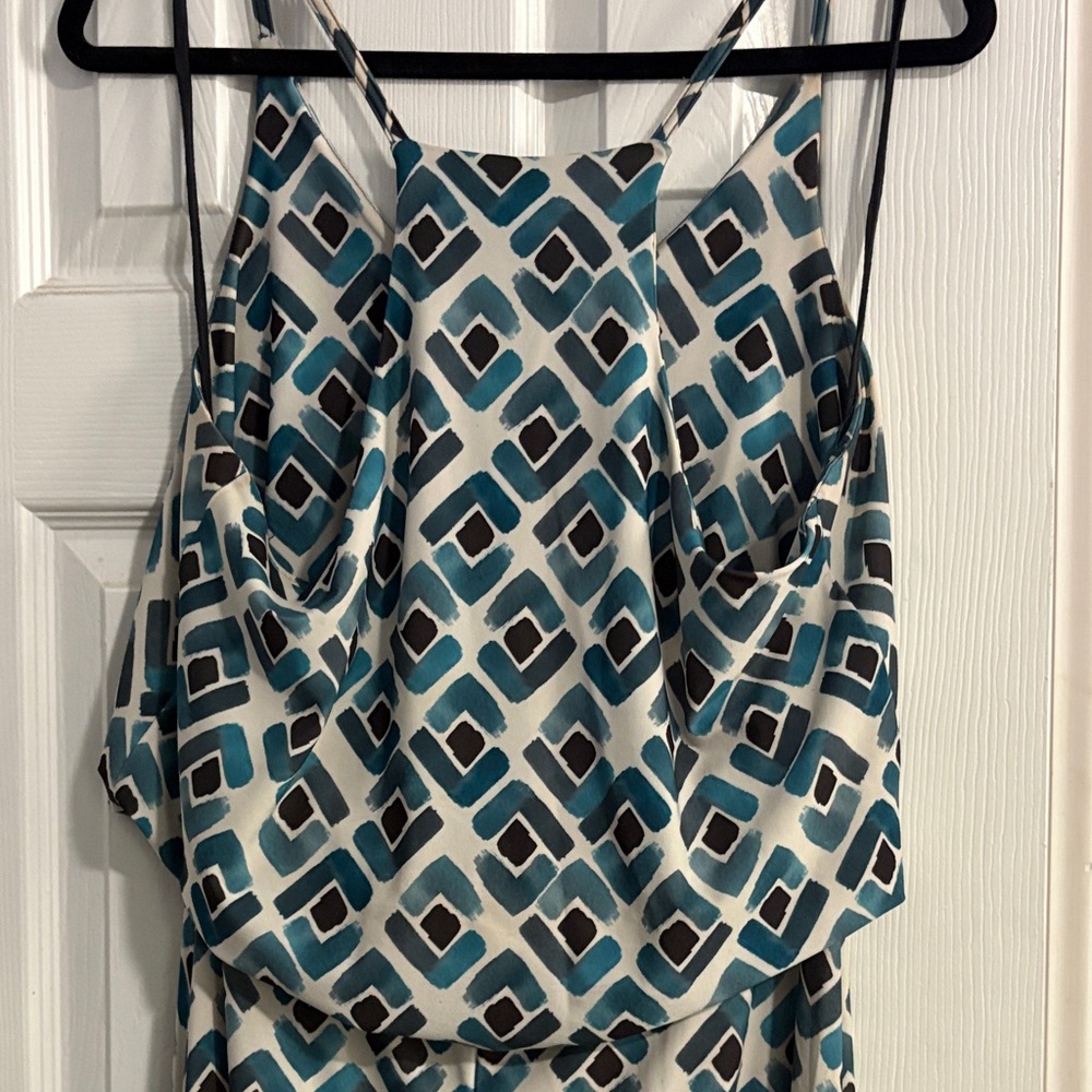 Geometric Patterned Maxi Dress - Picture 3 of 5